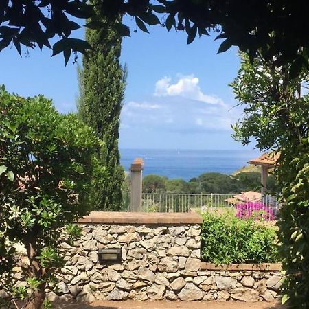 Вілла Nisportino, Elba. Bilocale Con Patio Vista Mare. Casa Castagno Екстер'єр фото